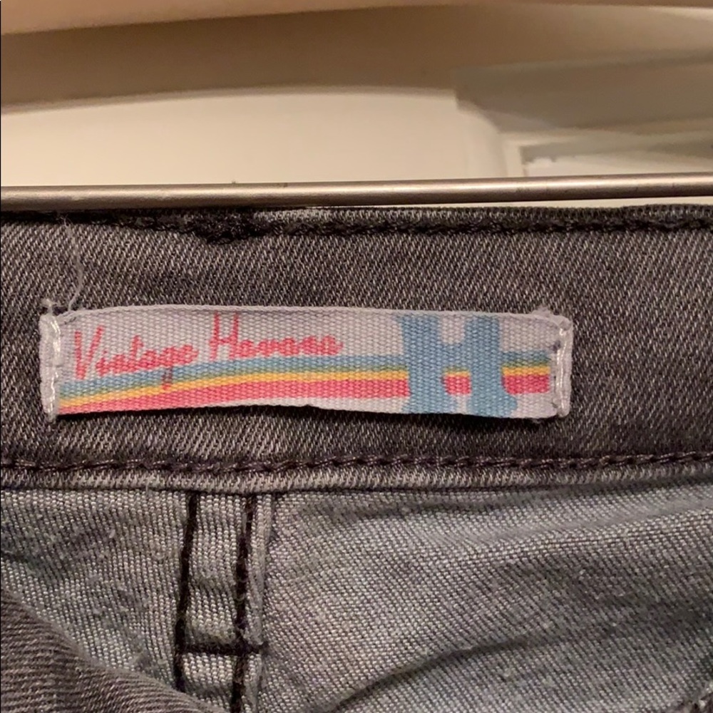 GREY RIPPED JEANS - Picture 5 of 5